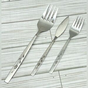 Vintage Oneidacraft Lasting Rose Deluxe Stainless Flatware Forks Knife Set Of 3